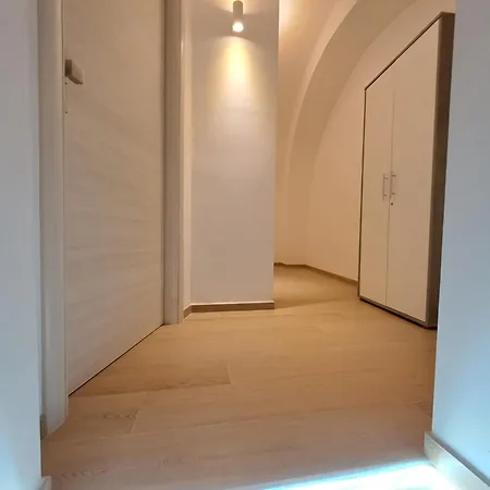 La Casa Sull Arco Bed & Breakfast